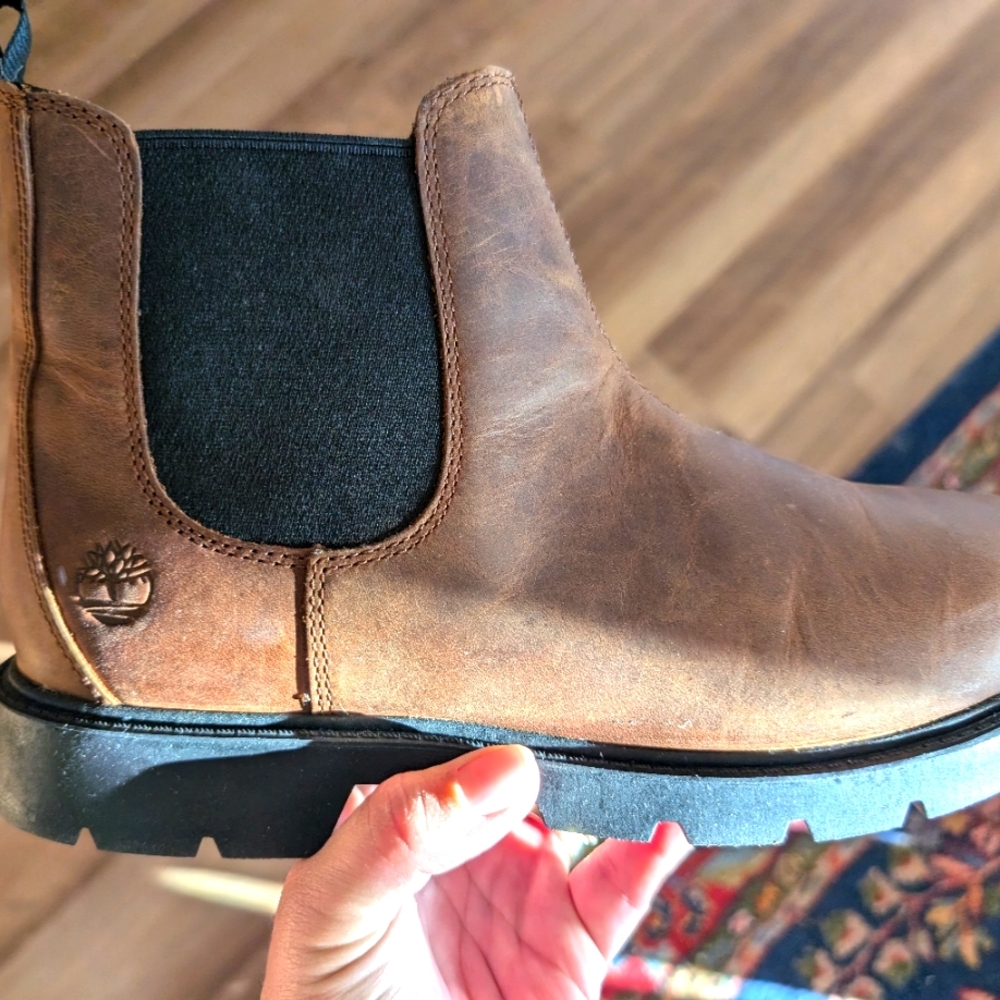 Women's timberland boots NWT